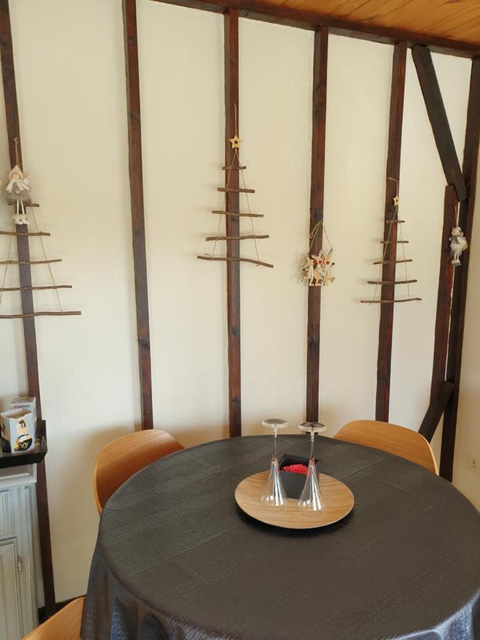Chalet Le Logis Des Autre Vireux-Wallerand Bagian luar foto
